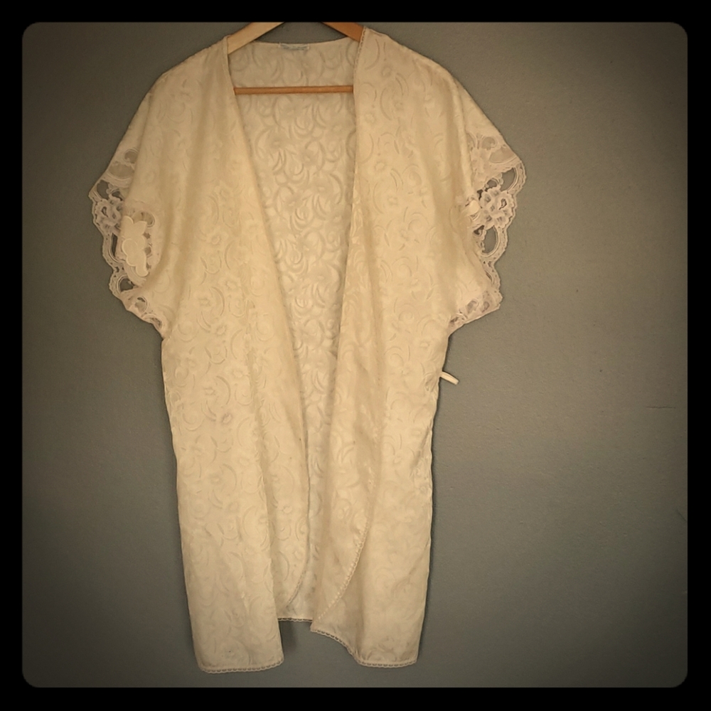 Vintage sleep cover up